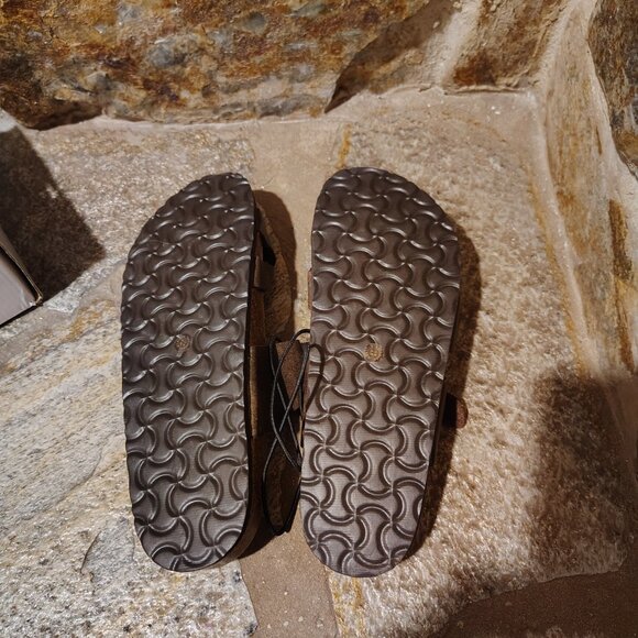 Arizona Fairhaven Womens Adjustable Strap Footbed Sandals Size 8 M Brown NIB NWT - Picture 9 of 11